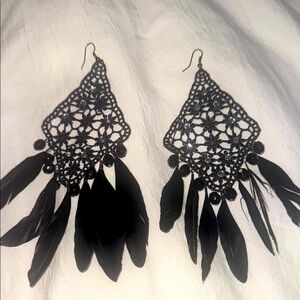 Elegant Black Feather Earrings